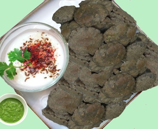 कुट्टू के आटे के चिप्स / पकोड़े नवरात्रे स्पेशल Kuttu Ke Pakore Navratri Special Recipe